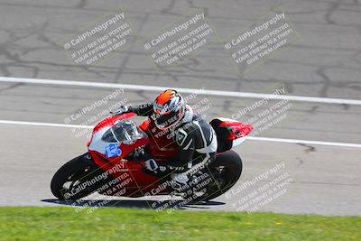 media/Apr-23-2022-Fastrack Riders (Sat) [[cb2d6ae73d]]/LEVEL 3/1115AM TURN 3 AND 4/